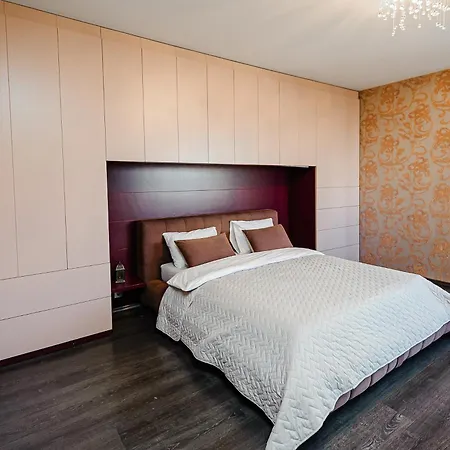 Spacious Apartment Close To Valea Trandafirelor Park! Chisinau Exterior photo